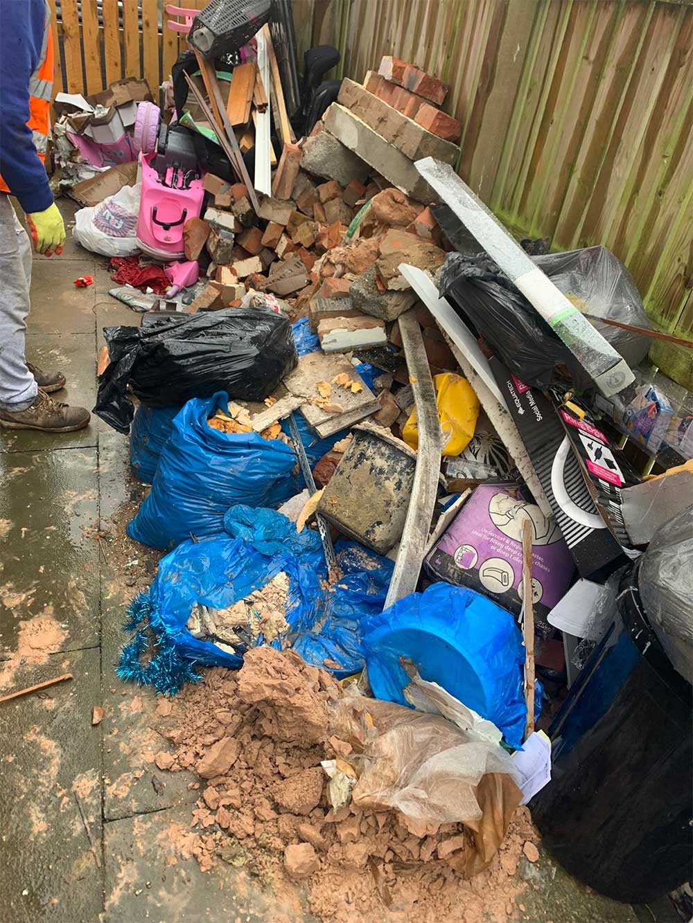 Discount Rubbish Removals yard before clearance
